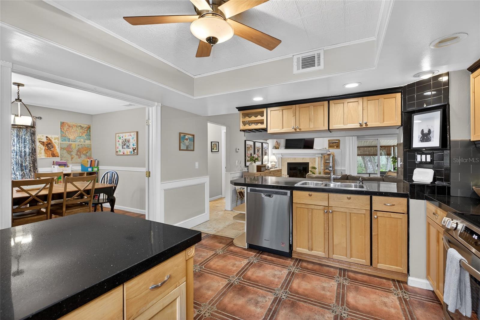 Image 23 of 81 For 4945 Canterbury Drive