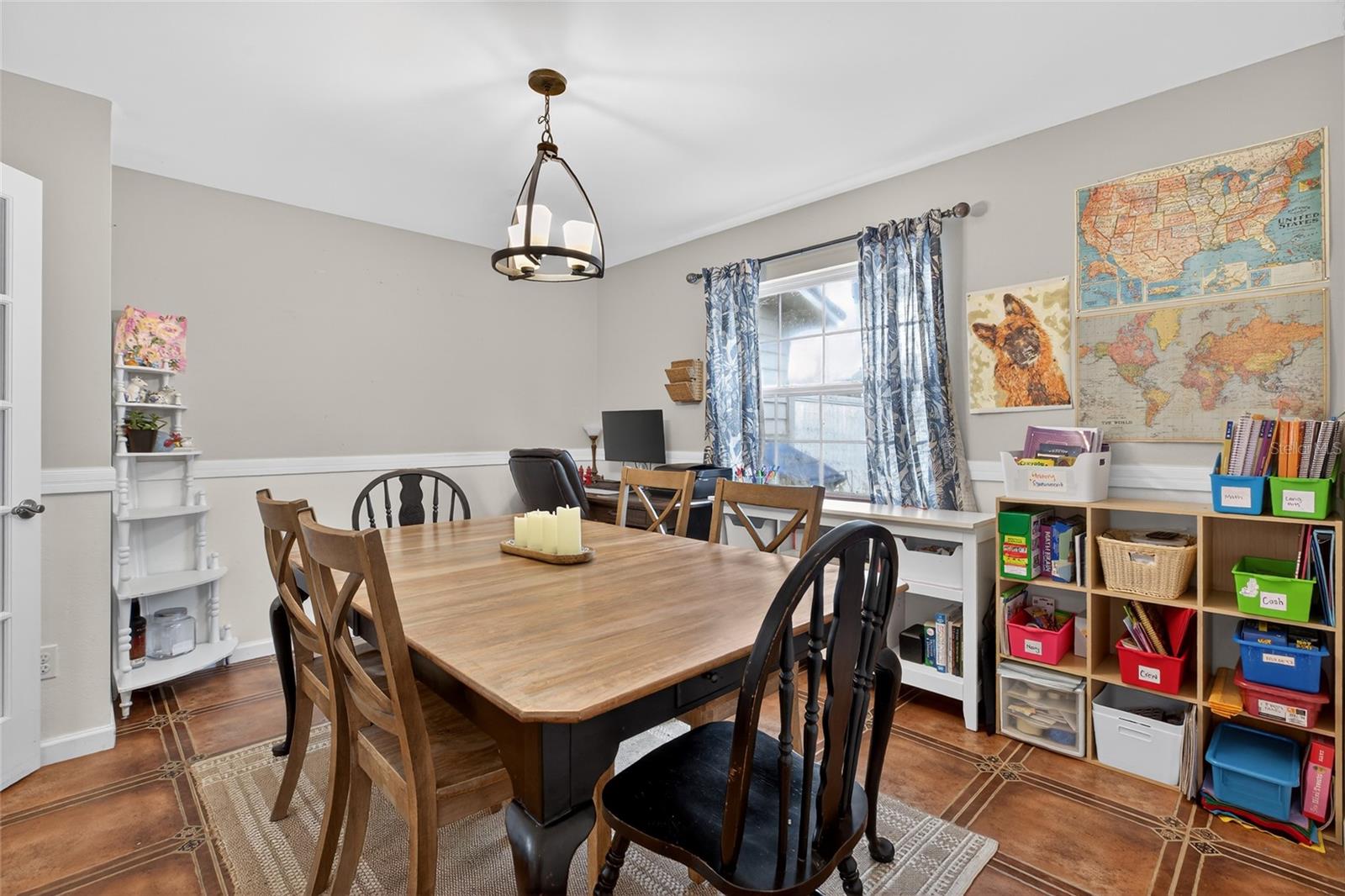 Image 26 of 81 For 4945 Canterbury Drive