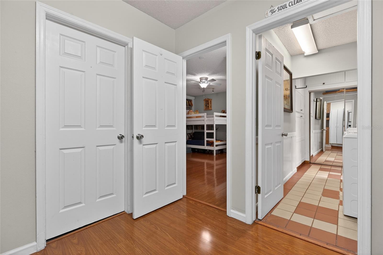 Image 29 of 81 For 4945 Canterbury Drive