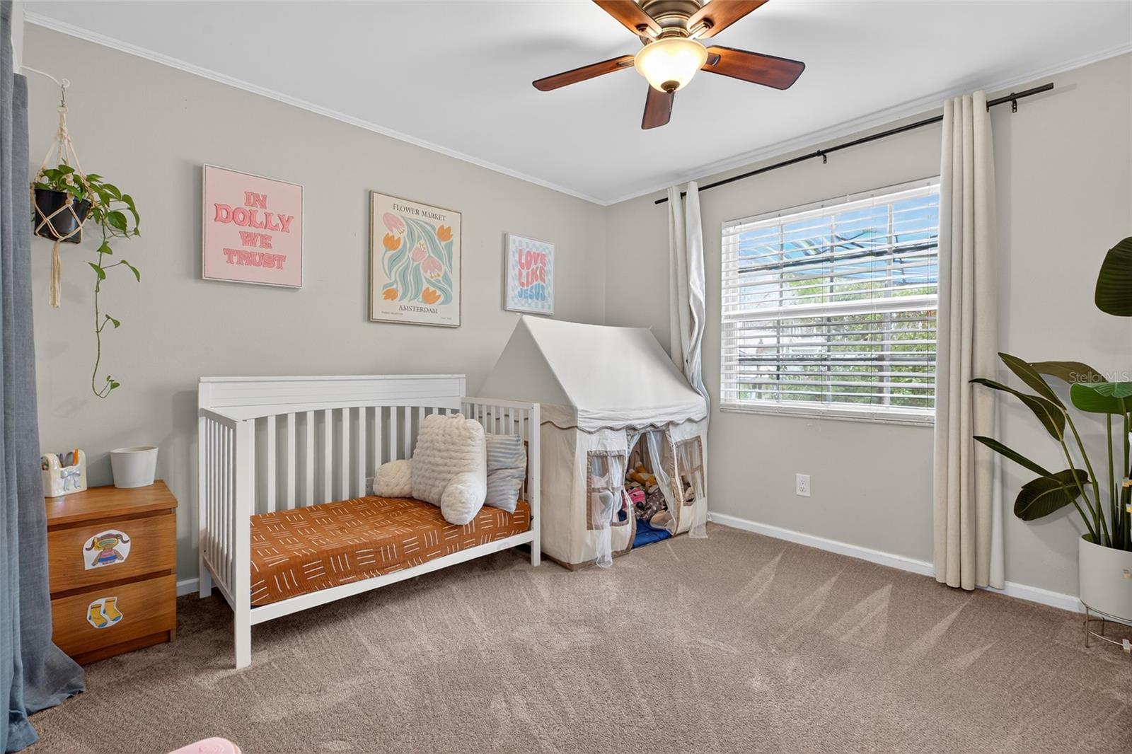 Image 36 of 81 For 4945 Canterbury Drive