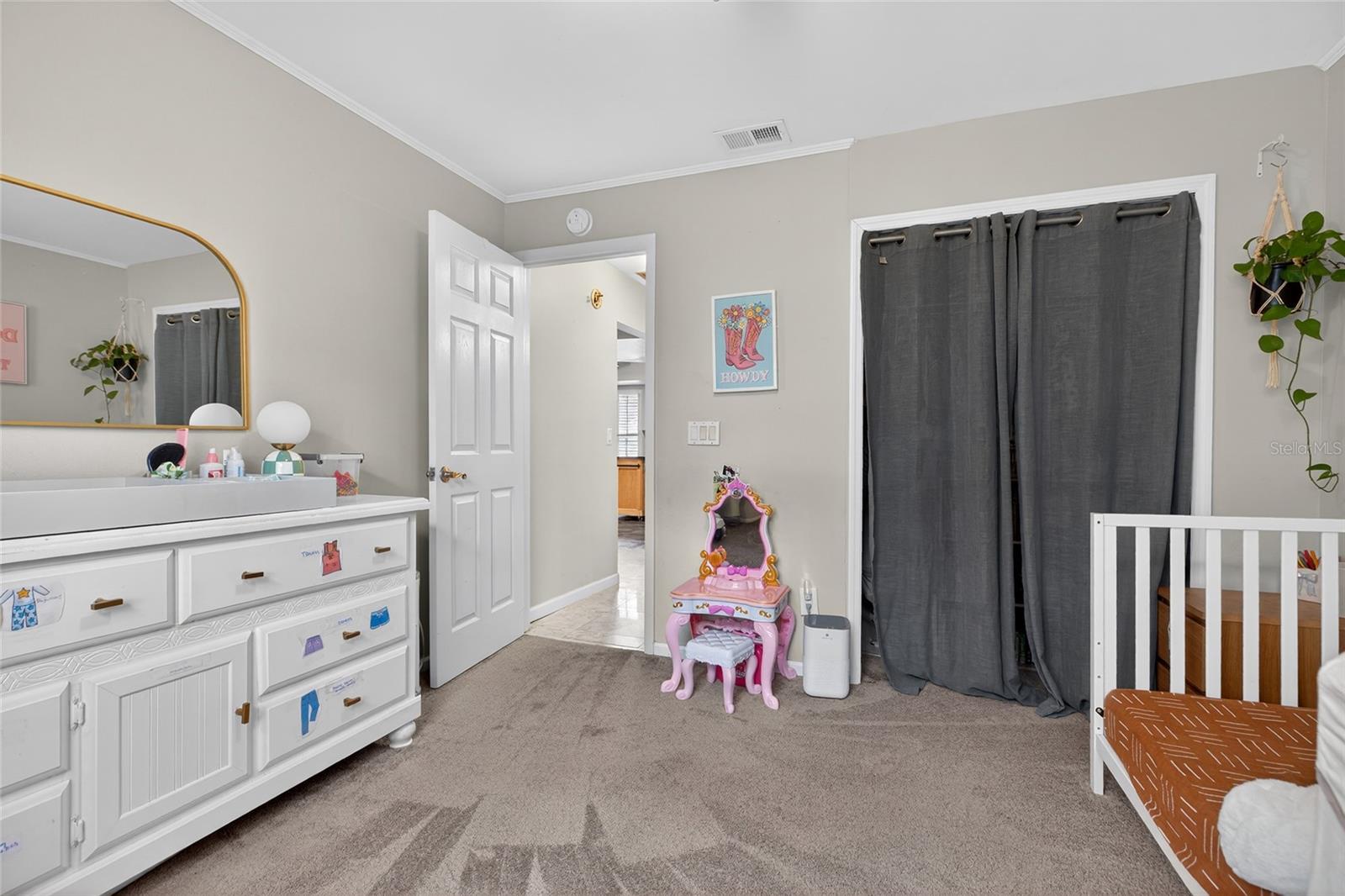 Image 37 of 81 For 4945 Canterbury Drive