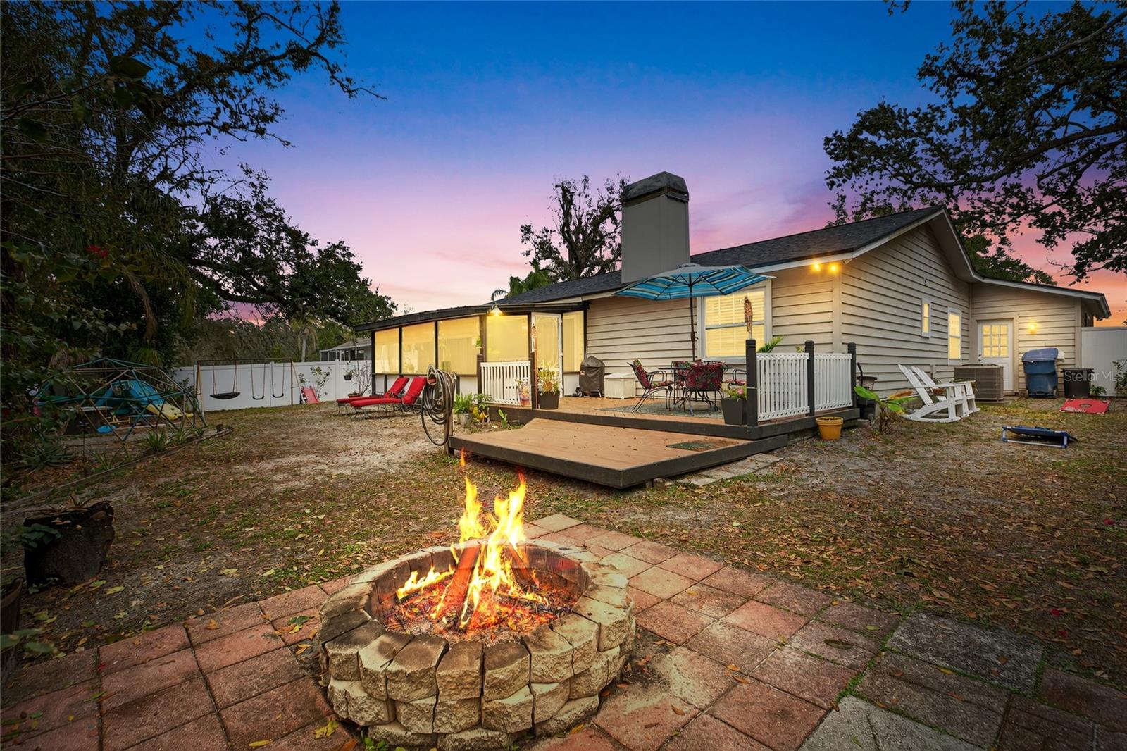 Image 4 of 81 For 4945 Canterbury Drive