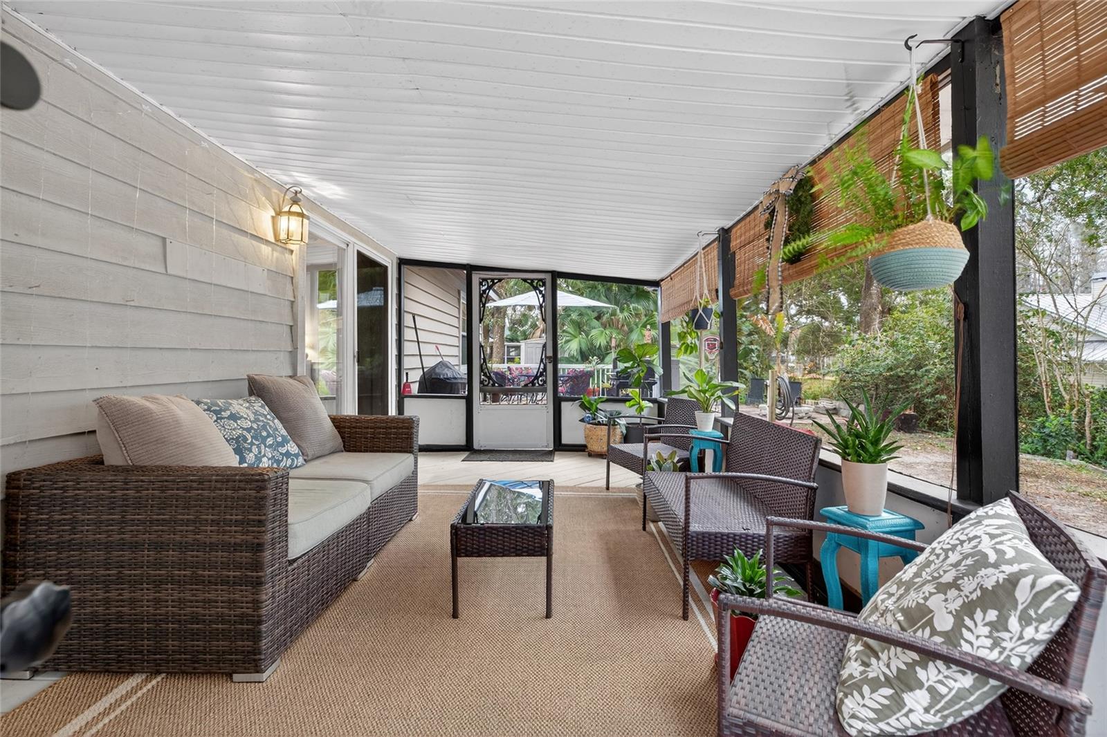 Image 46 of 81 For 4945 Canterbury Drive