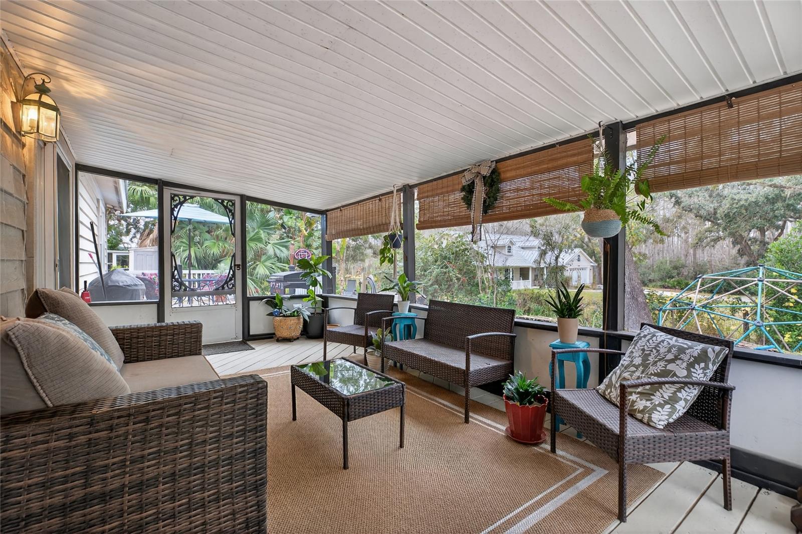 Image 47 of 81 For 4945 Canterbury Drive