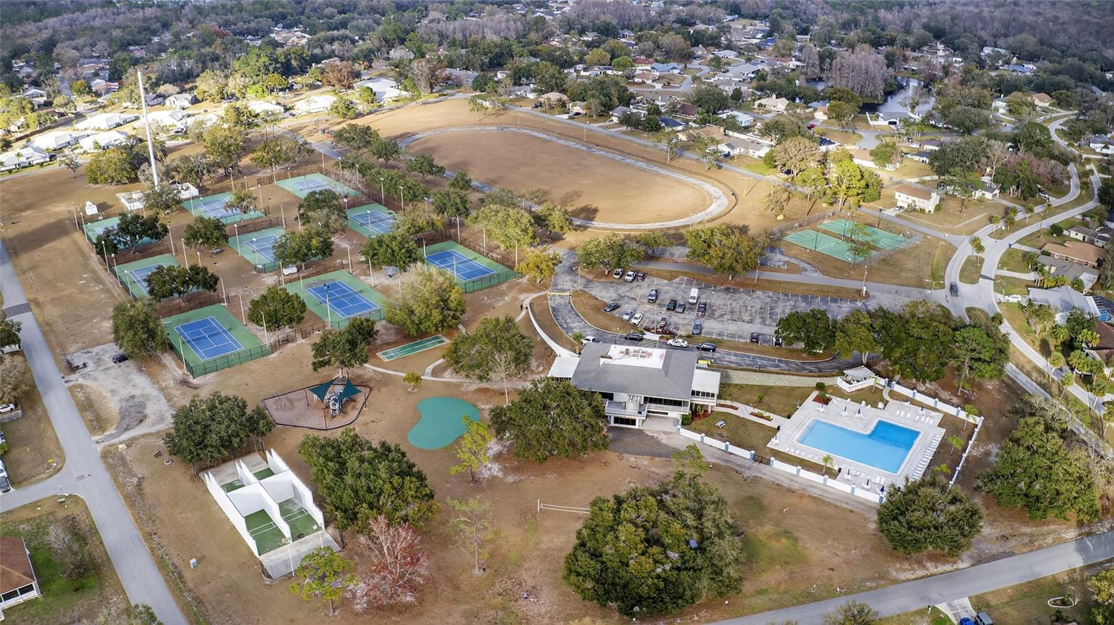 Image 6 of 81 For 4945 Canterbury Drive