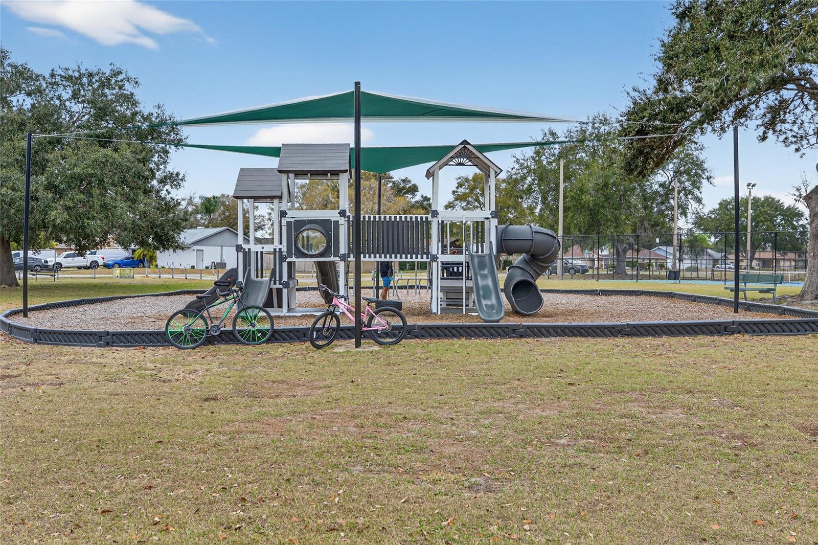 Image 73 of 81 For 4945 Canterbury Drive