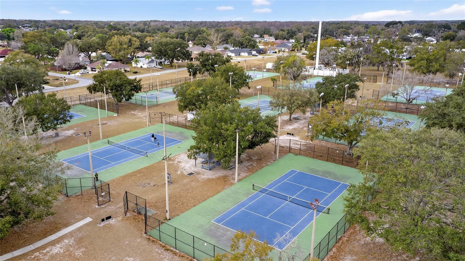 Image 77 of 81 For 4945 Canterbury Drive