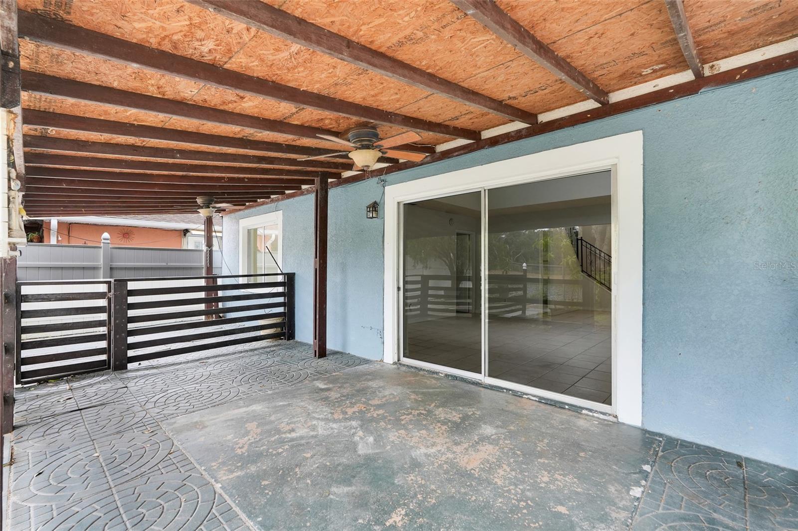 Image 32 of 47 For 397 Chicago Woods Circle