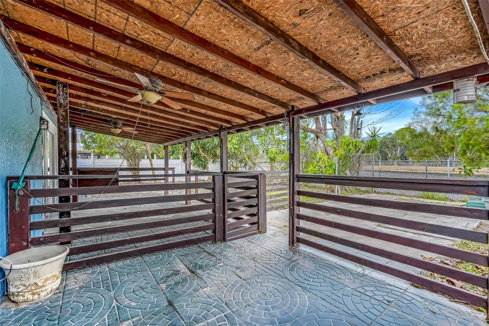 Image 34 of 47 For 397 Chicago Woods Circle