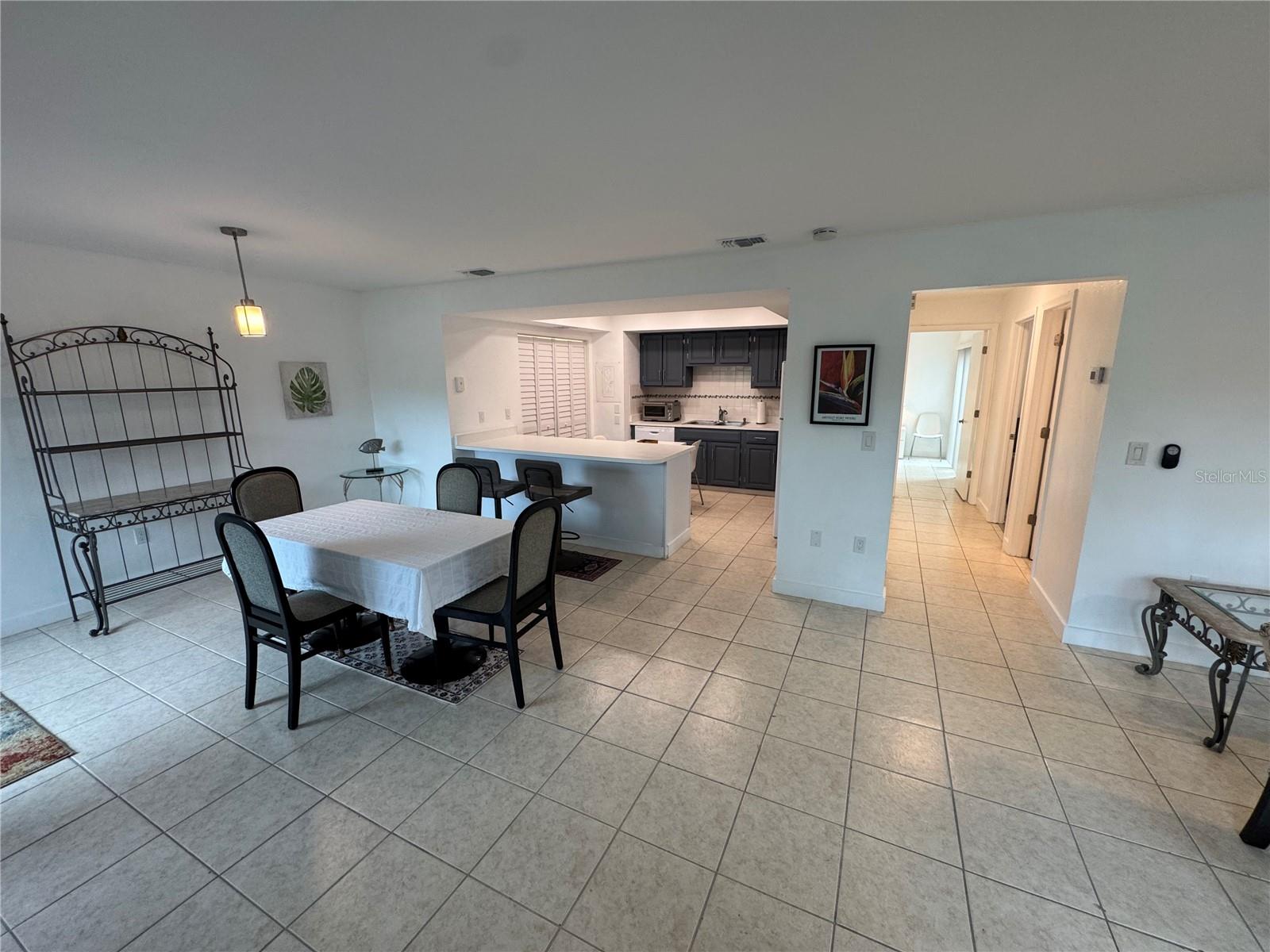 Image 10 of 22 For 12922 Cherrydale Court