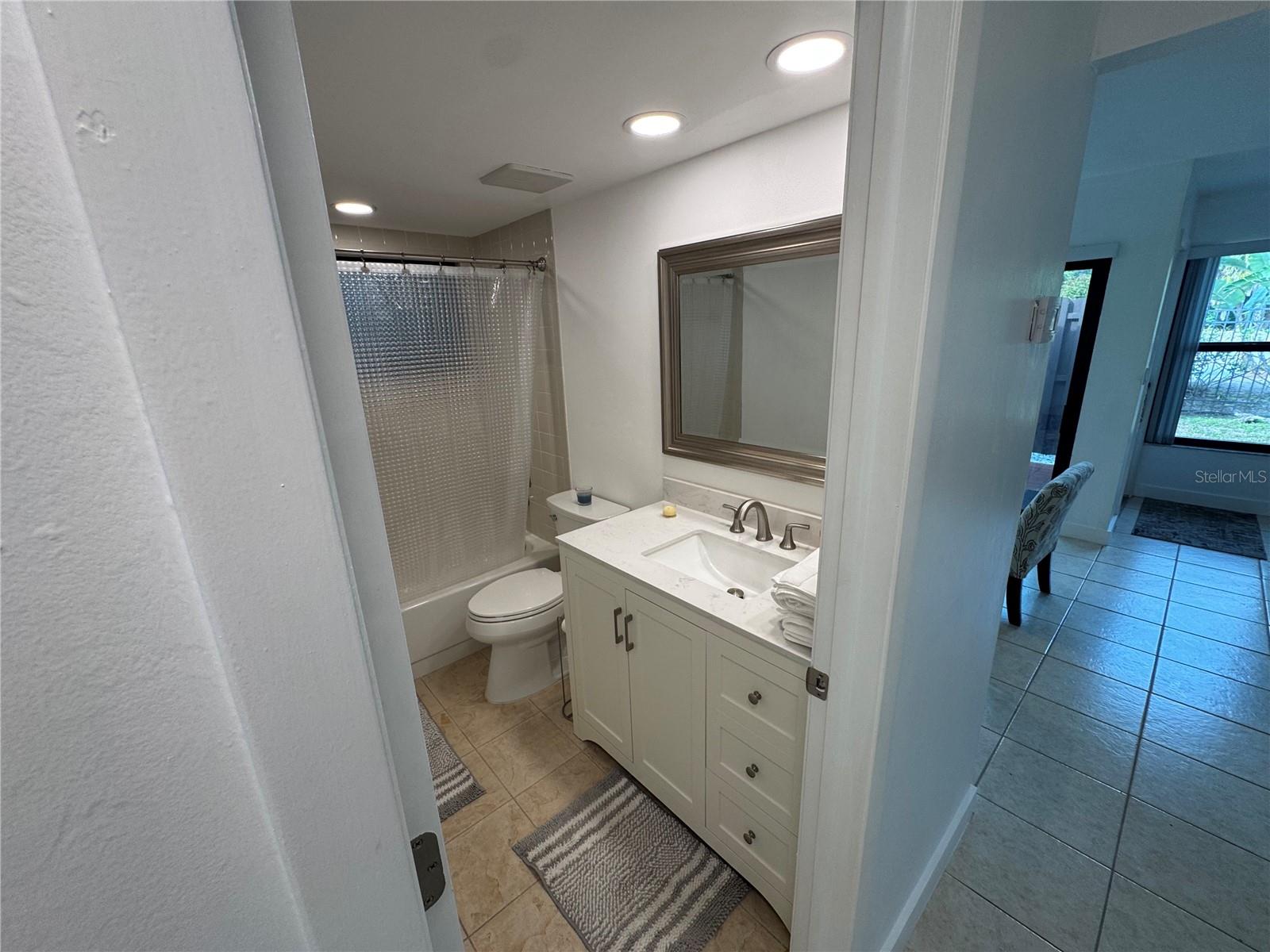 Image 13 of 22 For 12922 Cherrydale Court