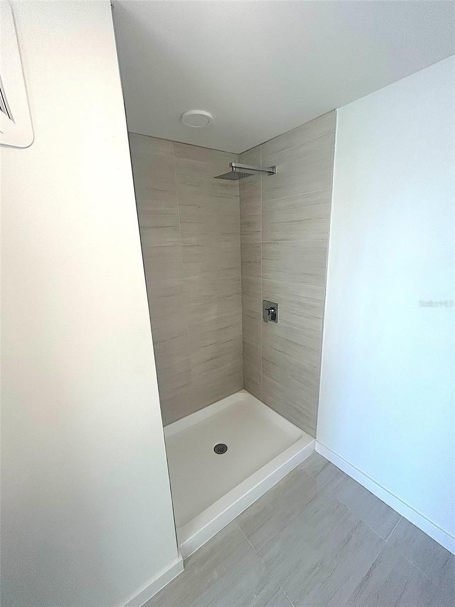 Image 10 of 17 For 5587 Millenia Park Boulevard 207