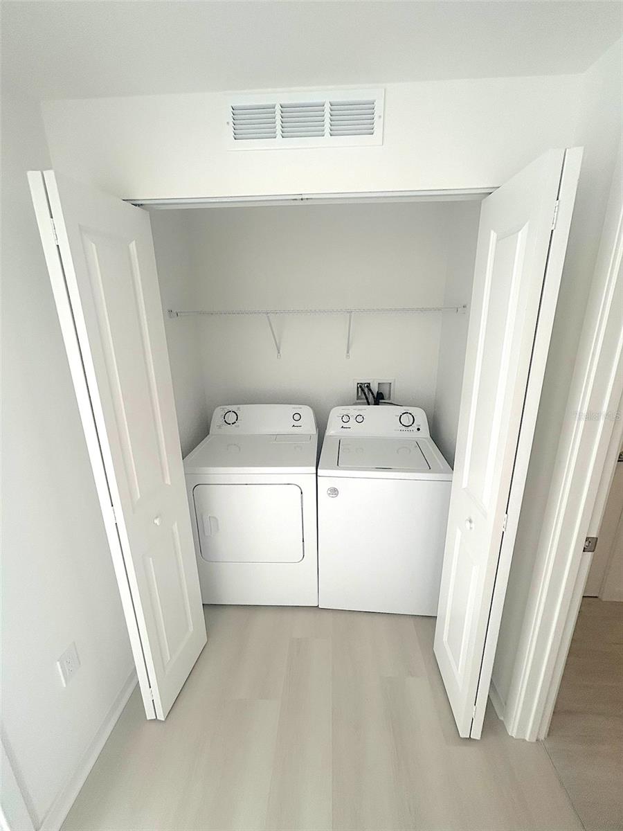 Image 11 of 17 For 5587 Millenia Park Boulevard 207