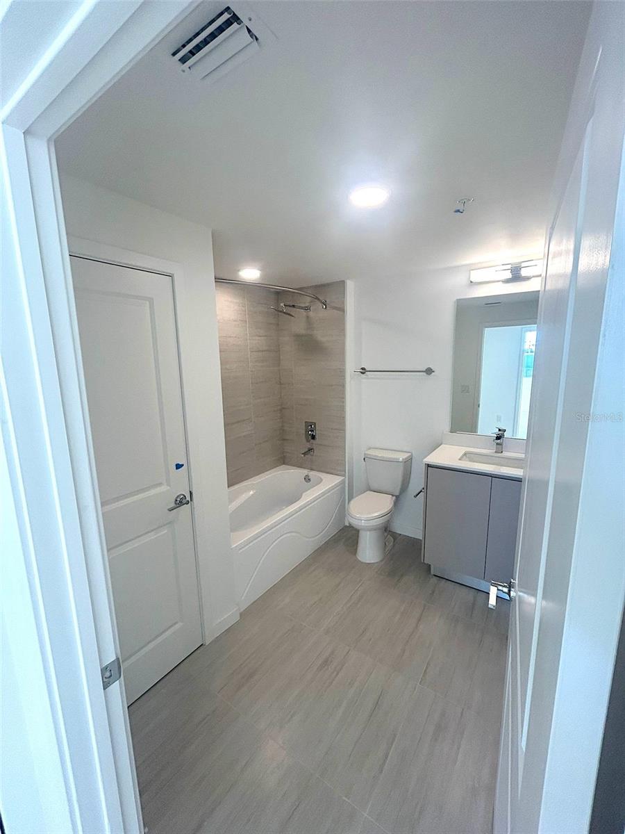 Image 6 of 17 For 5587 Millenia Park Boulevard 207