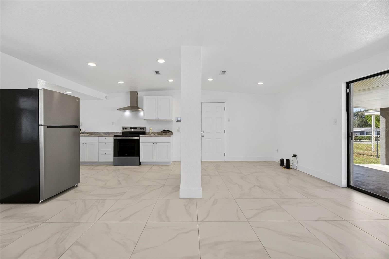 Image 14 of 63 For 3722 Idlewild Avenue