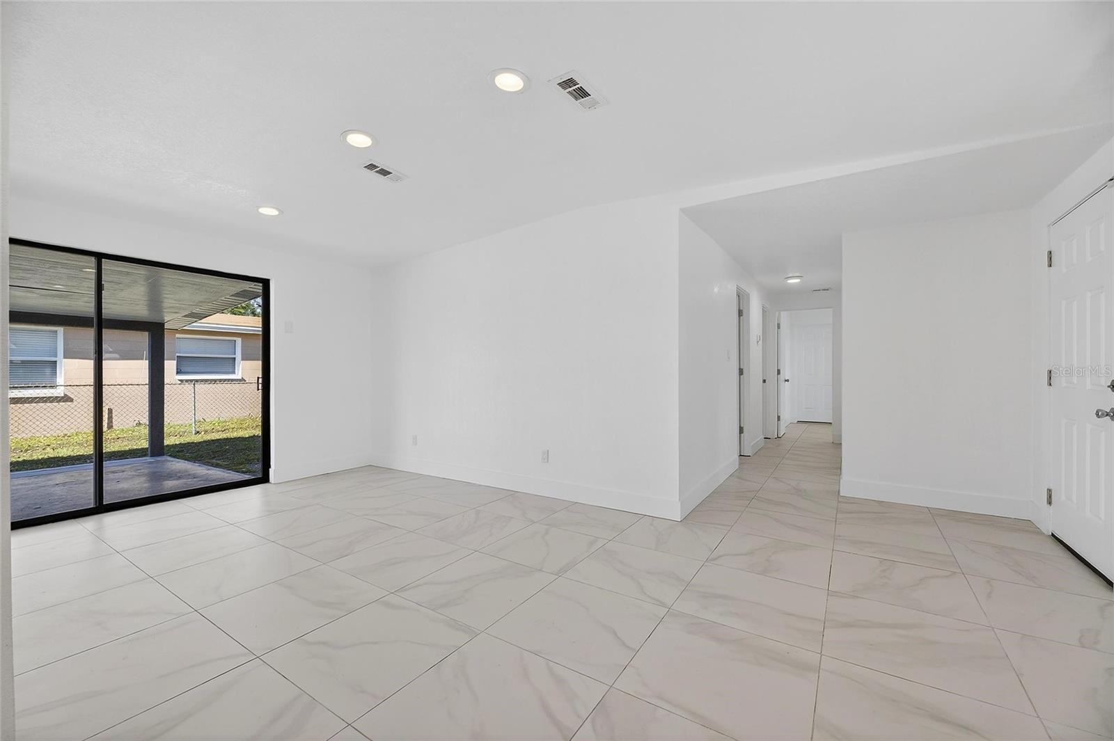 Image 23 of 63 For 3722 Idlewild Avenue