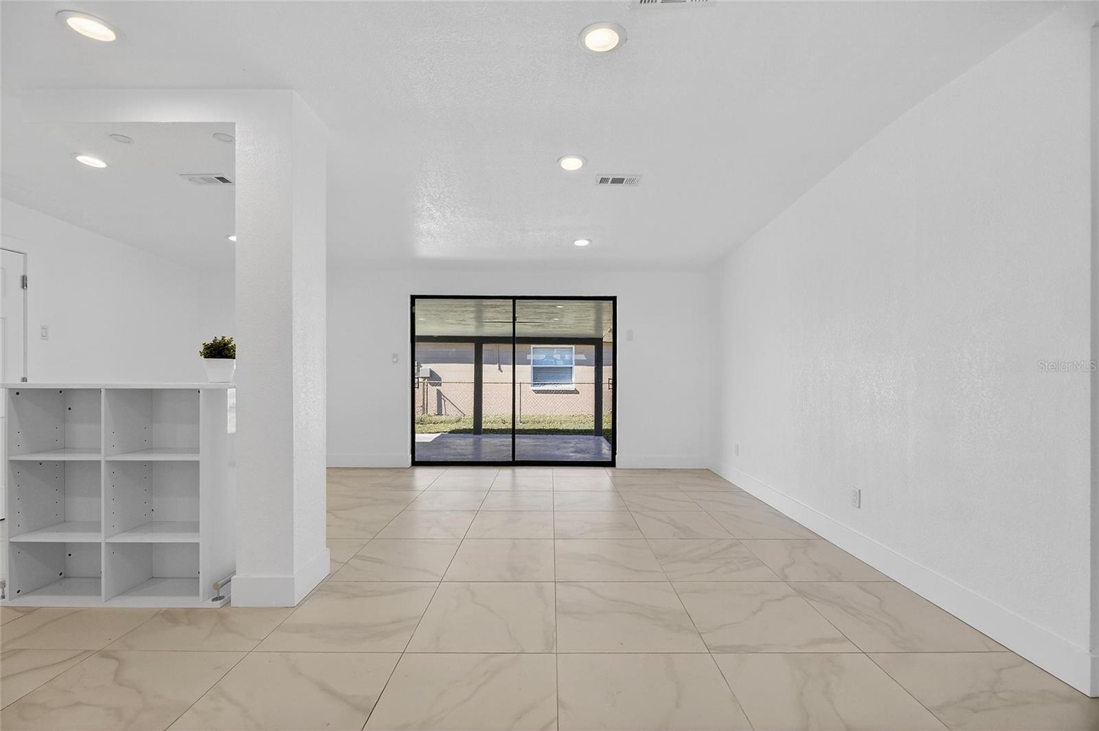 Image 24 of 63 For 3722 Idlewild Avenue