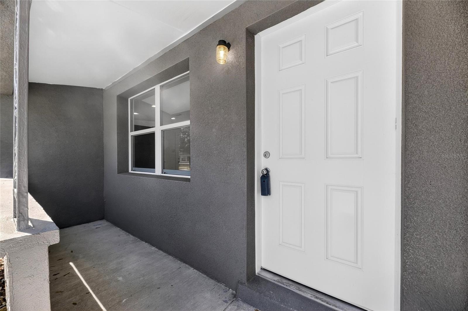 Image 4 of 63 For 3722 Idlewild Avenue