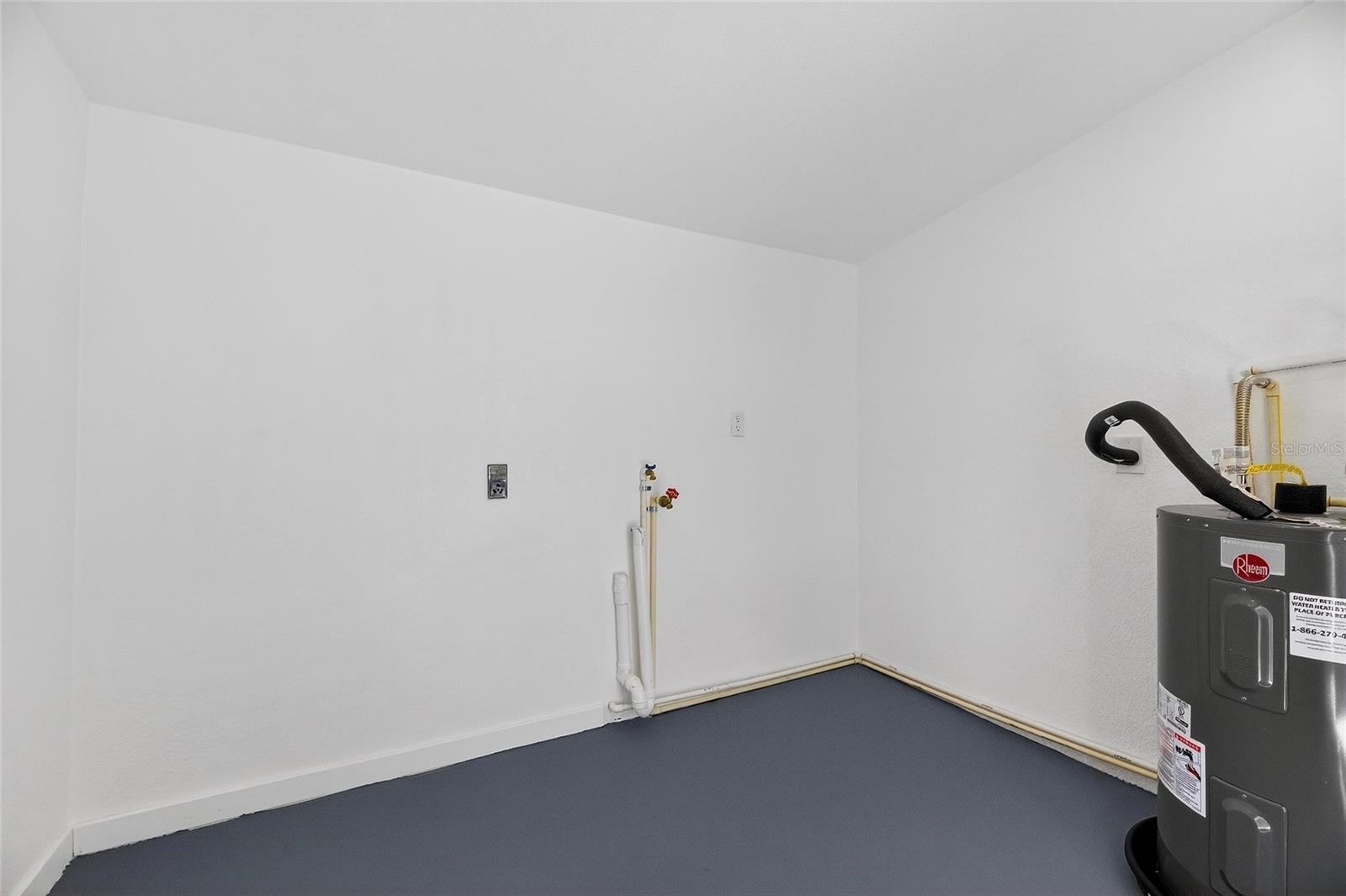 Image 42 of 63 For 3722 Idlewild Avenue