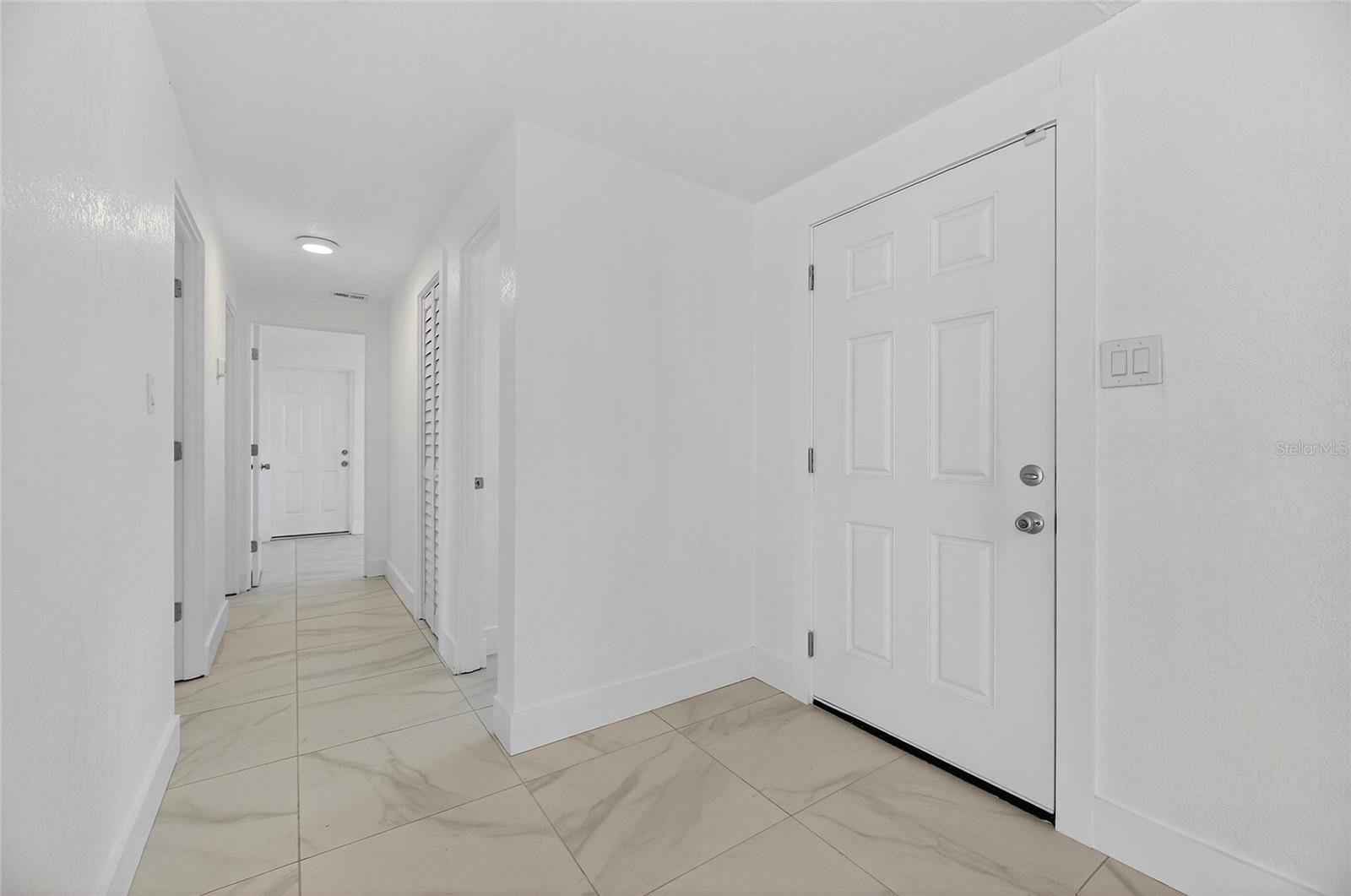 Image 6 of 63 For 3722 Idlewild Avenue