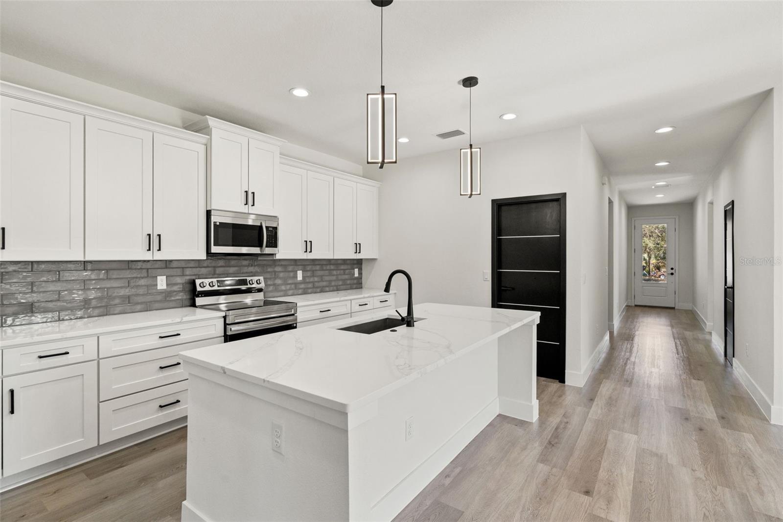 Image 14 of 55 For 11838 Providence Way