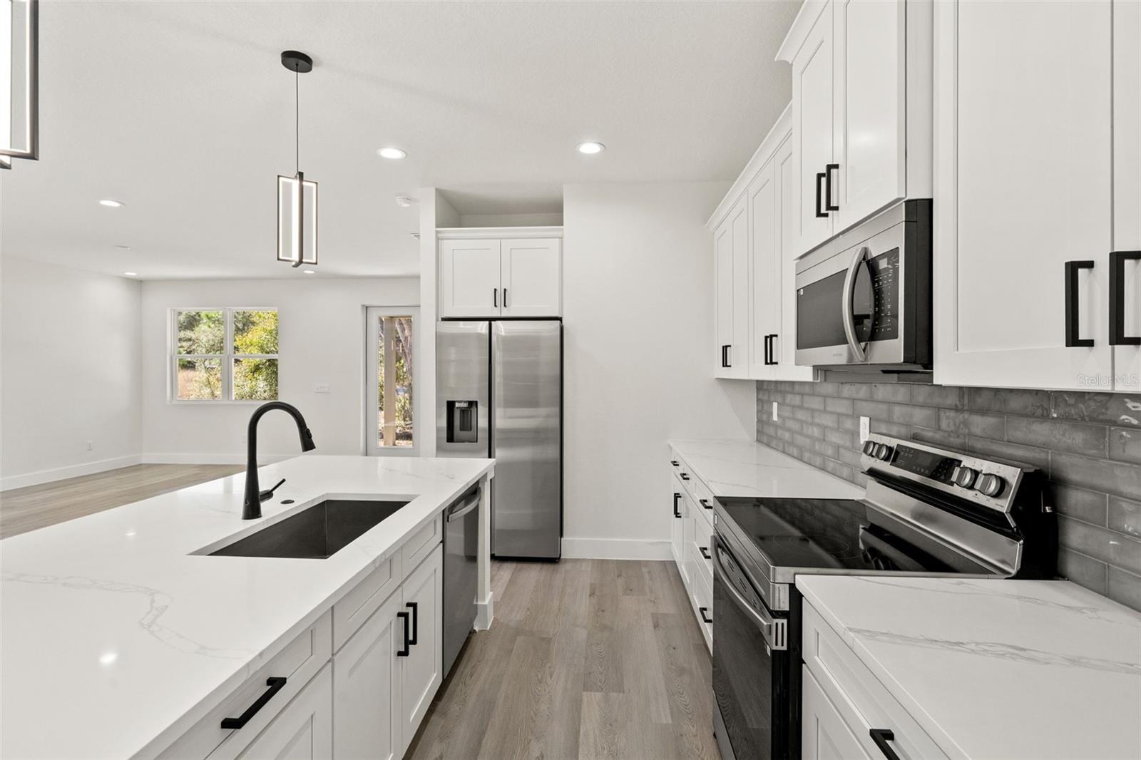 Image 19 of 55 For 11838 Providence Way