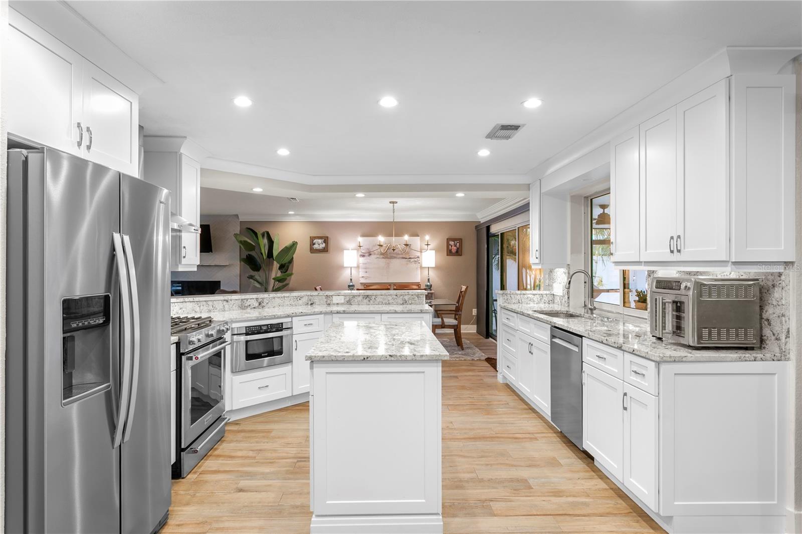 Image 22 of 97 For 3912 46th Avenue S