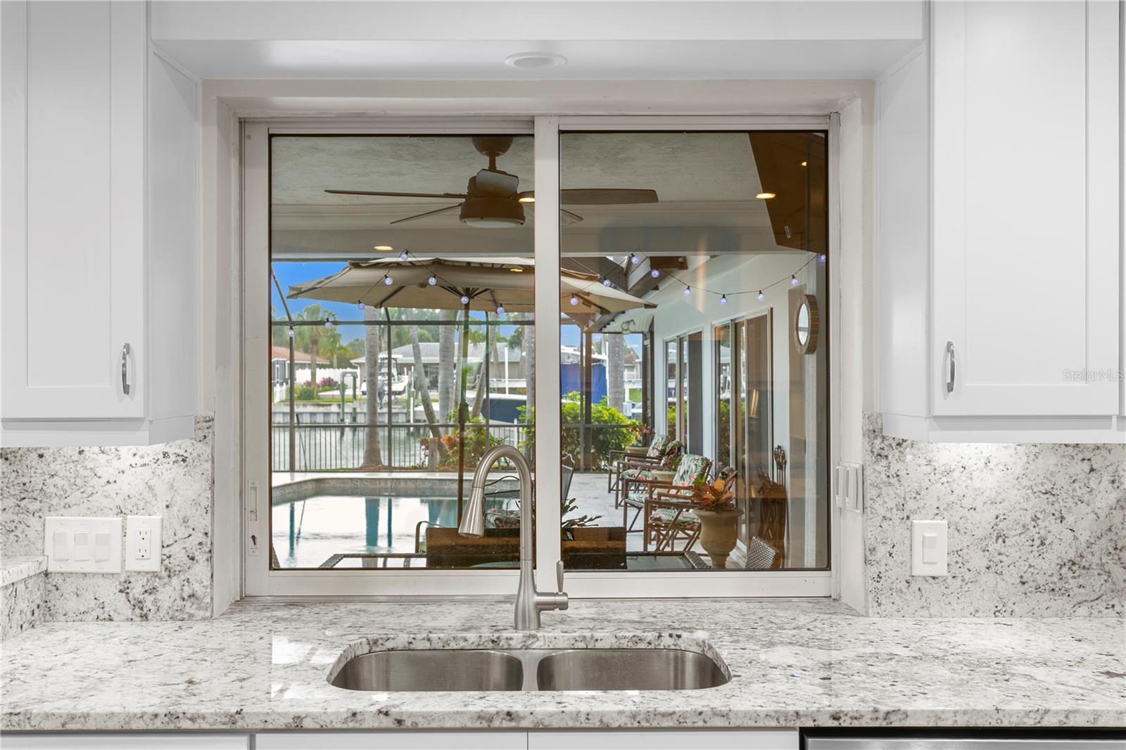 Image 23 of 97 For 3912 46th Avenue S