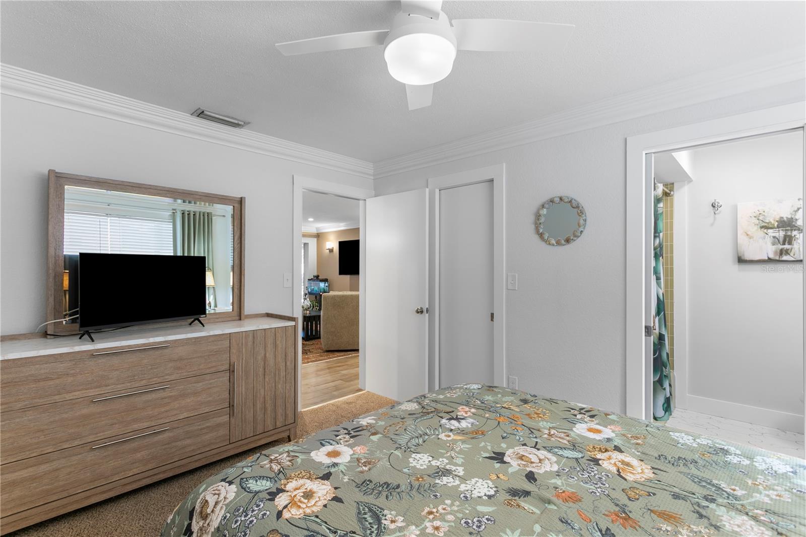 Image 44 of 97 For 3912 46th Avenue S