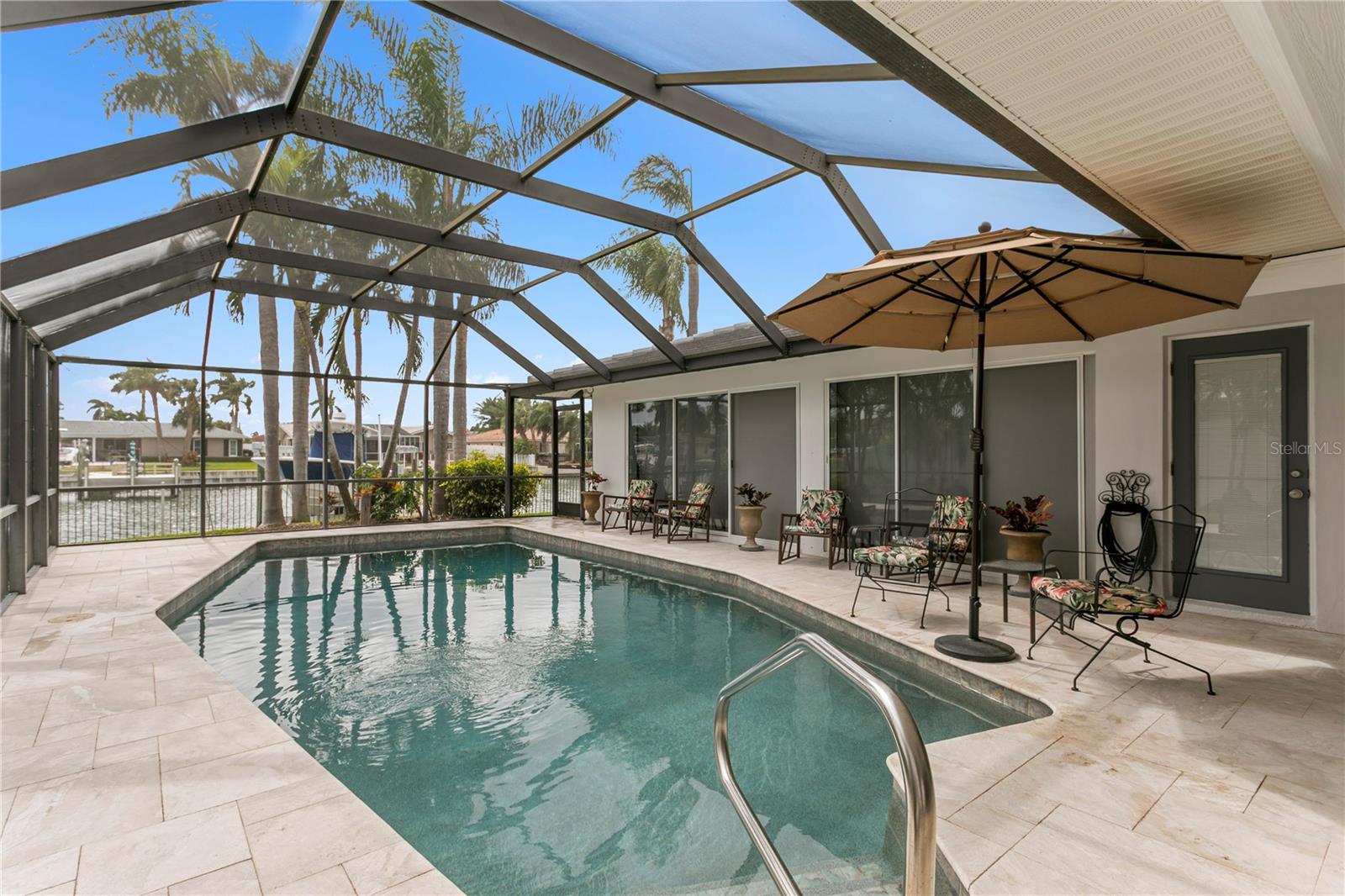 Image 51 of 97 For 3912 46th Avenue S