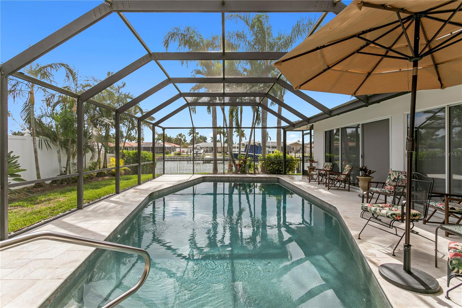 Image 77 of 97 For 3912 46th Avenue S