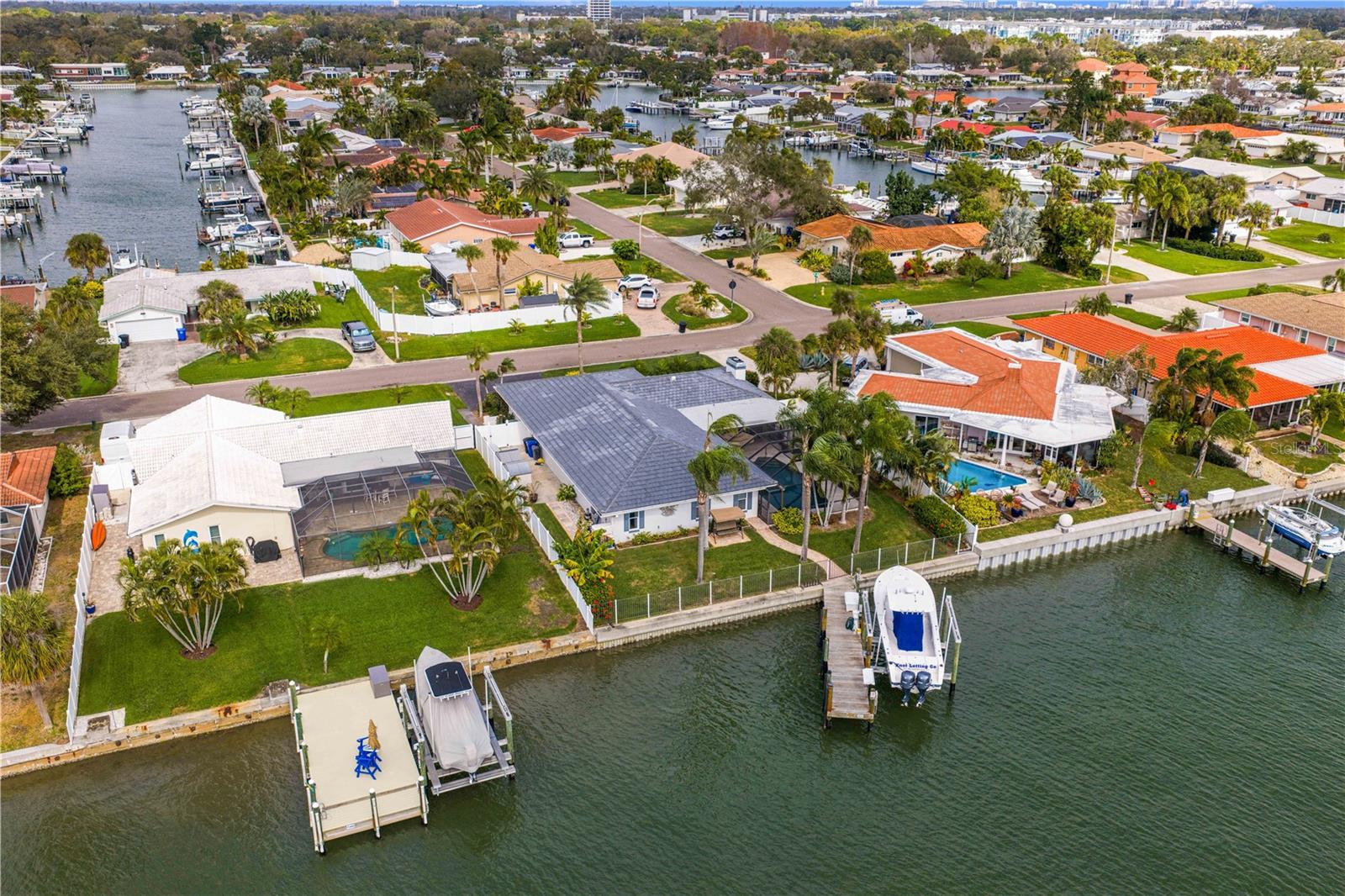 Image 87 of 97 For 3912 46th Avenue S