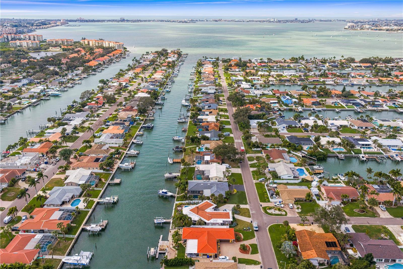 Image 92 of 97 For 3912 46th Avenue S