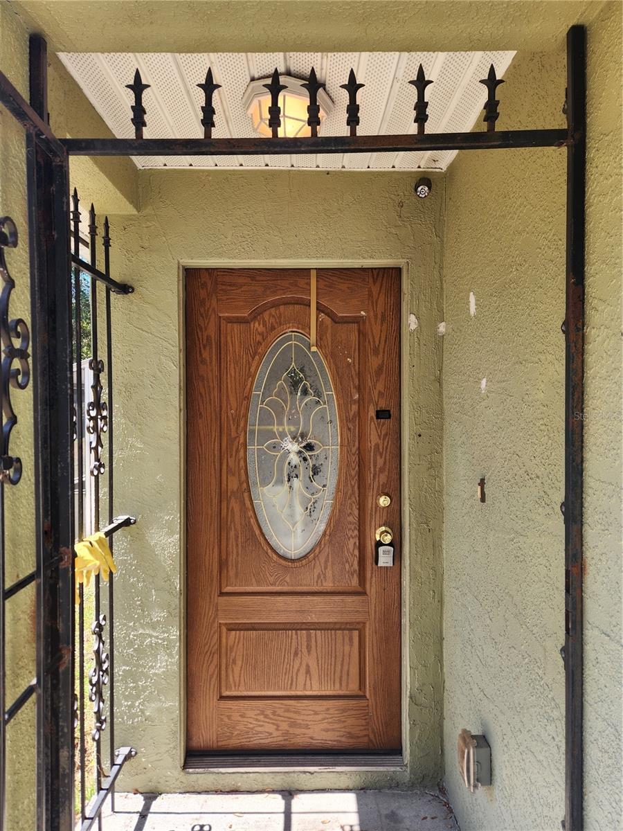 Image 2 of 21 For 6218 Rolling Hammock Place