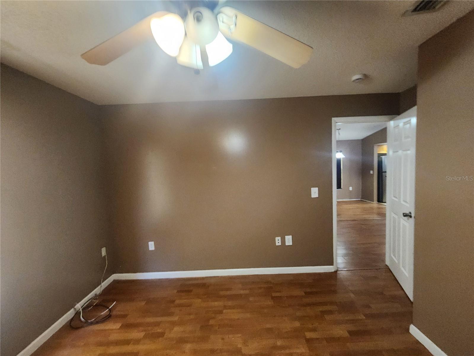 Image 3 of 21 For 6218 Rolling Hammock Place