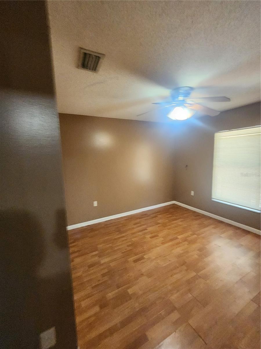 Image 4 of 21 For 6218 Rolling Hammock Place