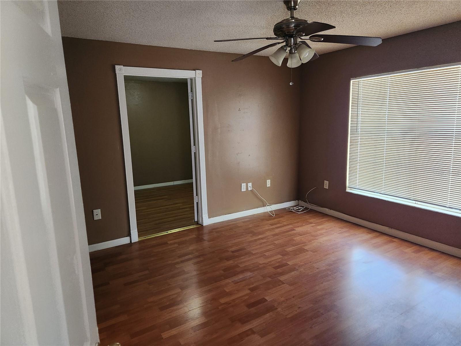 Image 5 of 21 For 6218 Rolling Hammock Place