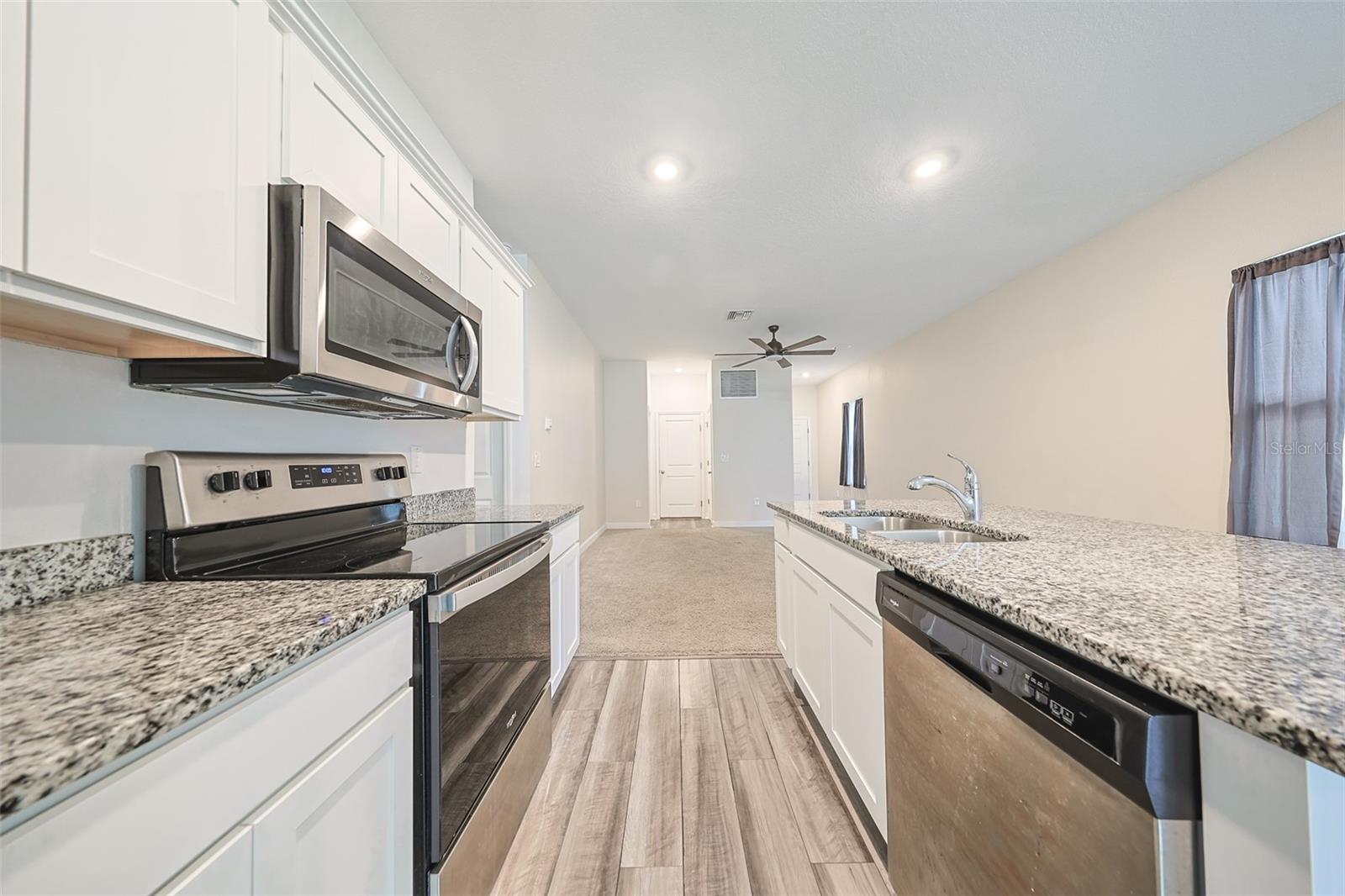 Image 11 of 16 For 35210 Daisy Meadow Loop