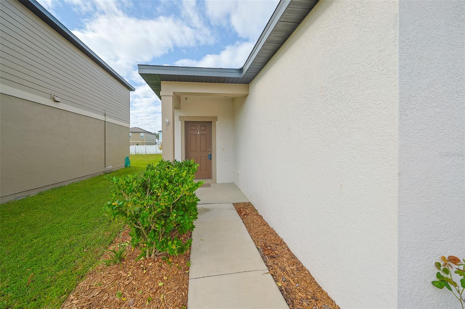 Image 4 of 16 For 35210 Daisy Meadow Loop