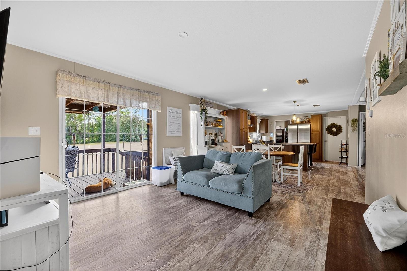 Image 27 of 56 For 39344 Bohan Ln