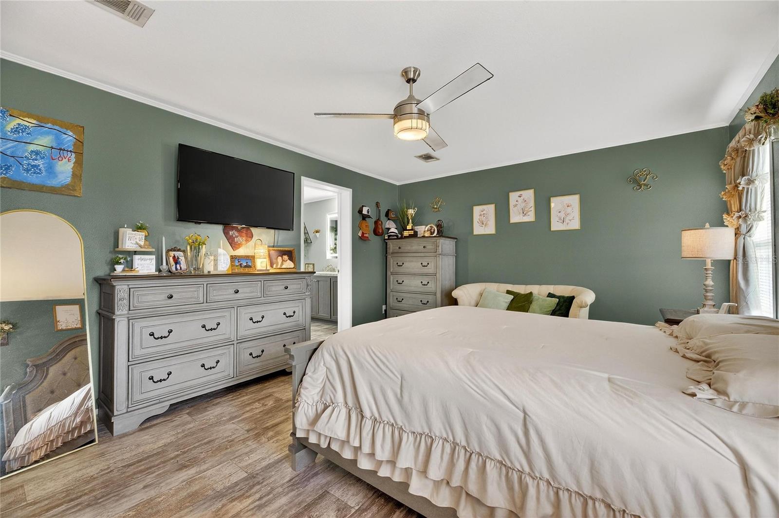 Image 29 of 56 For 39344 Bohan Ln