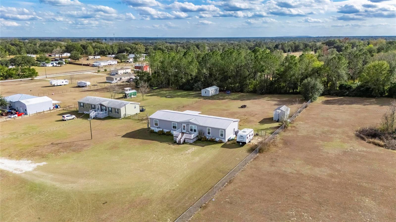 Image 4 of 56 For 39344 Bohan Ln