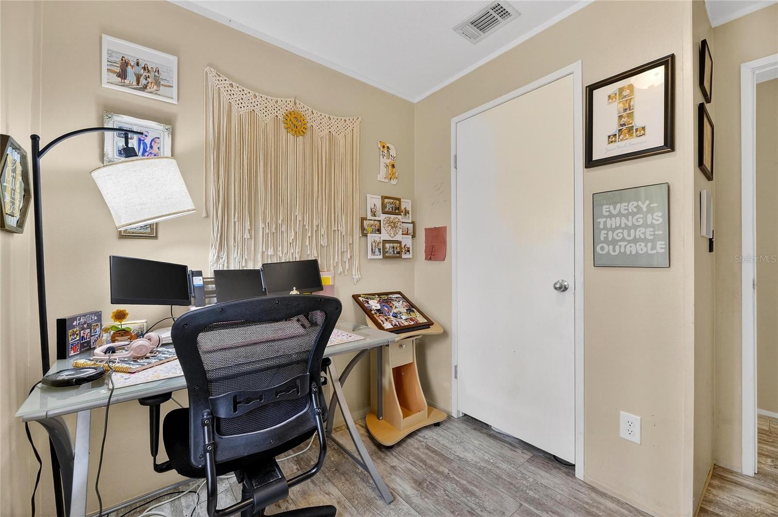 Image 42 of 56 For 39344 Bohan Ln