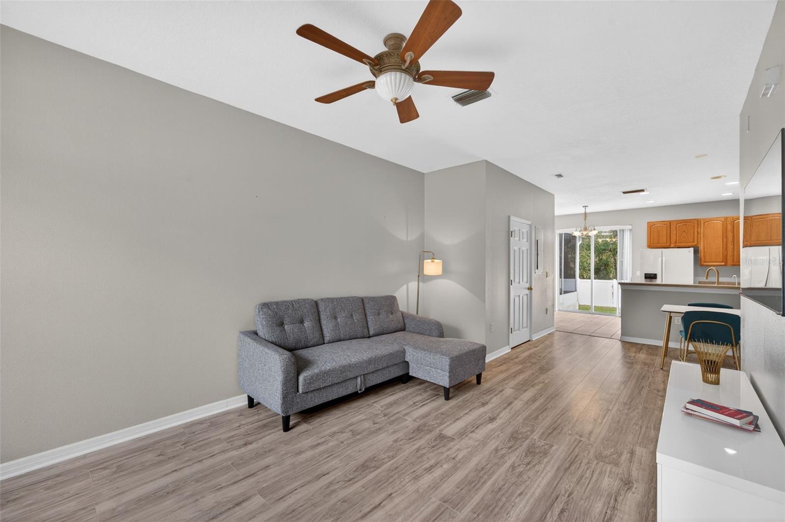 Image 6 of 51 For 11622 Declaration Drive