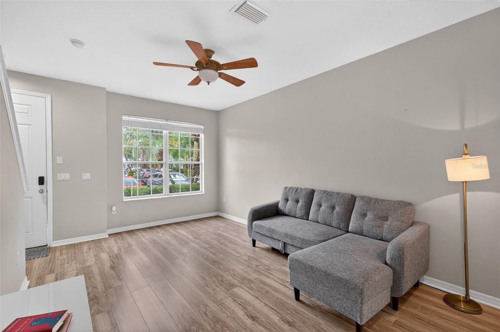 Image 7 of 51 For 11622 Declaration Drive