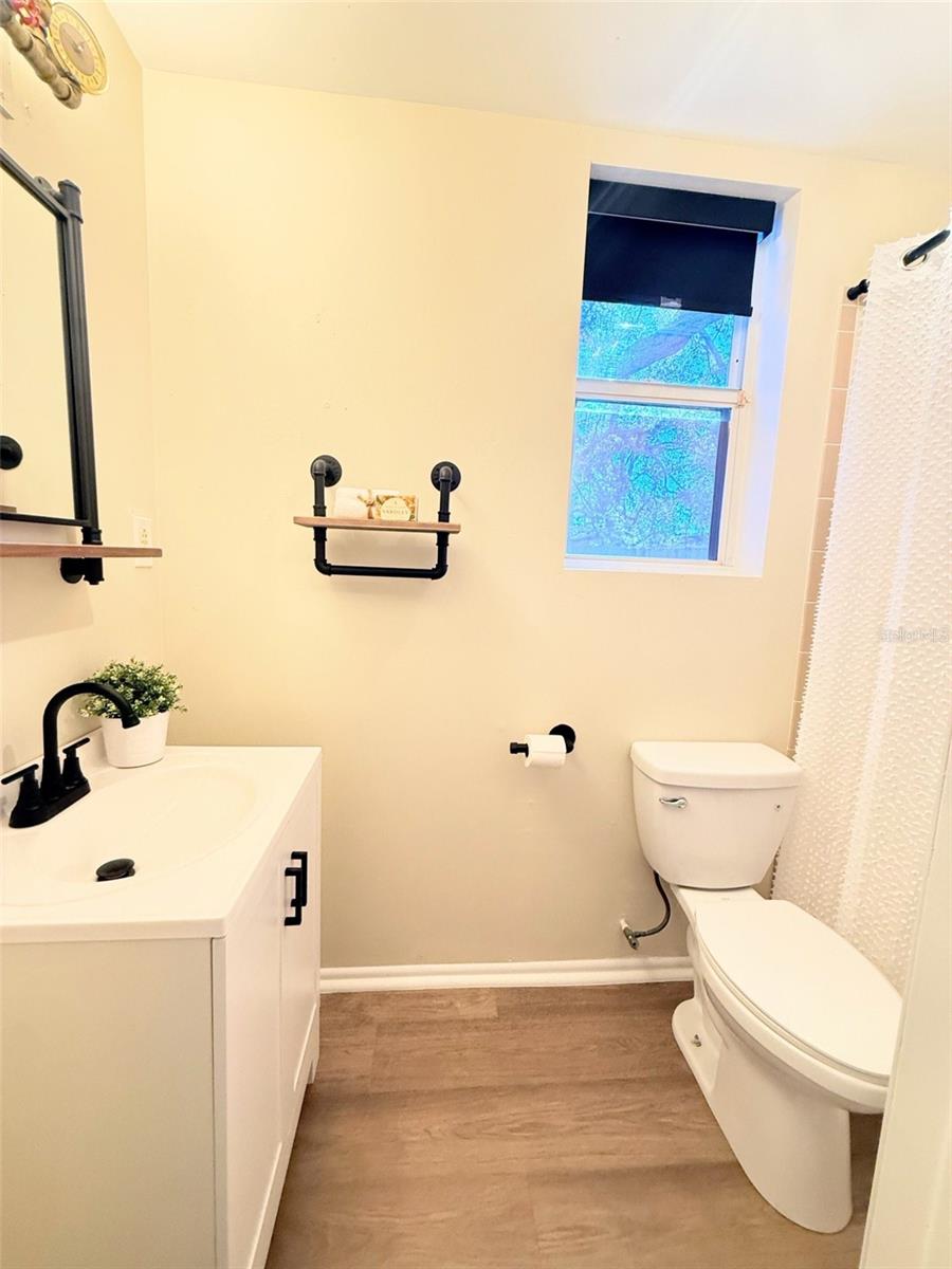 Image 17 of 22 For 3800 1st Avenue S