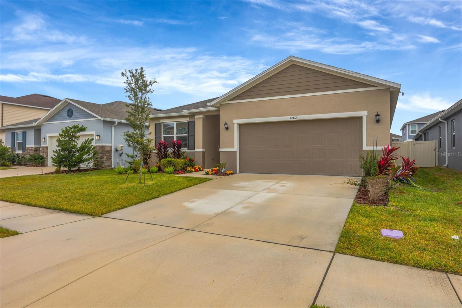 Image 2 of 58 For 7882 Lennox Loop