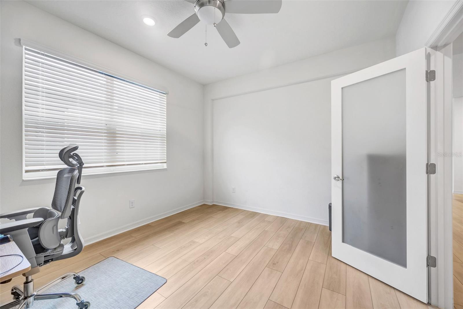 Image 33 of 58 For 7882 Lennox Loop