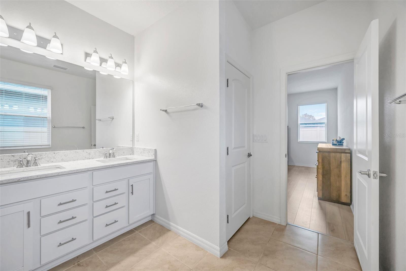 Image 41 of 58 For 7882 Lennox Loop