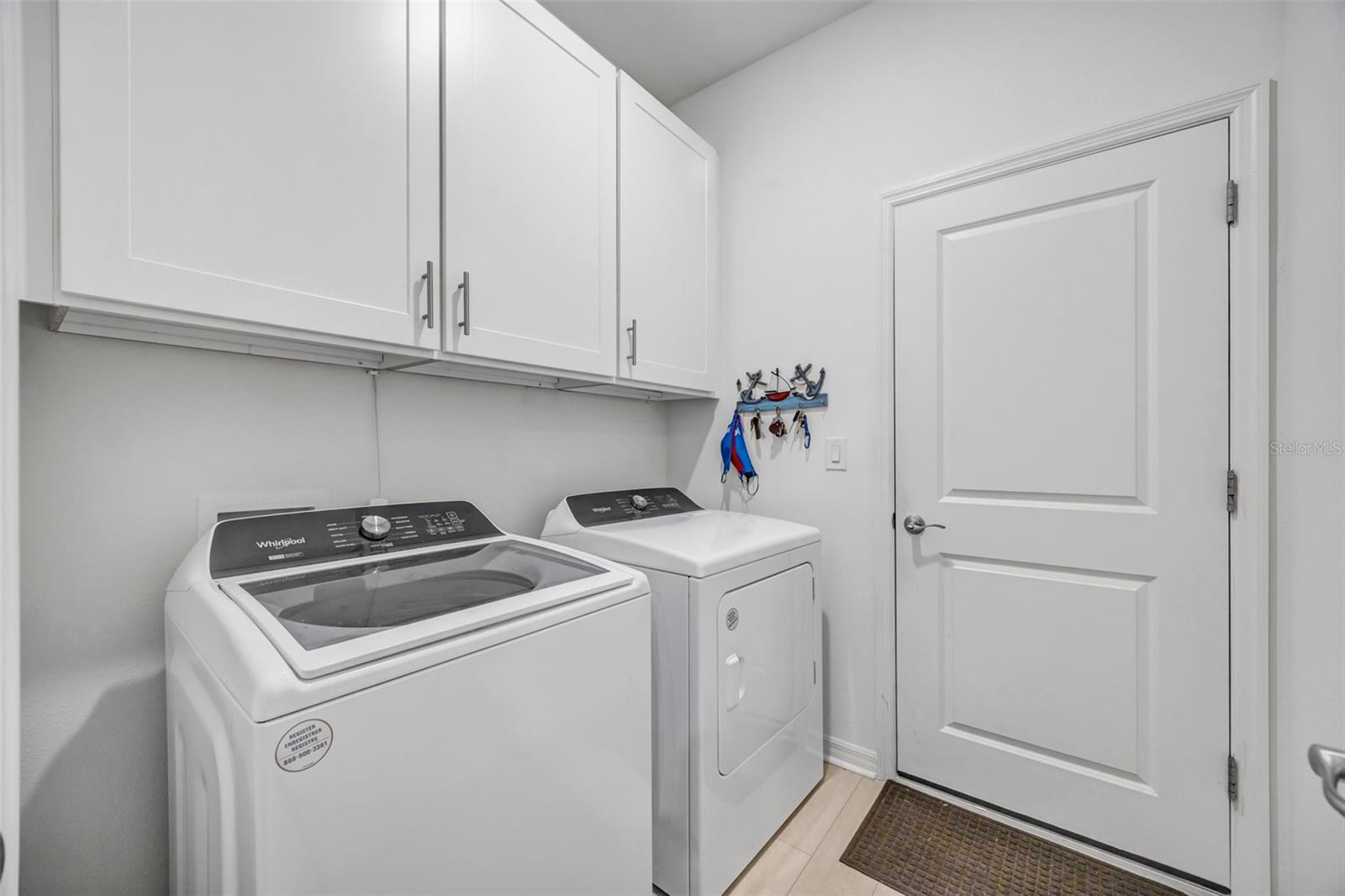 Image 42 of 58 For 7882 Lennox Loop